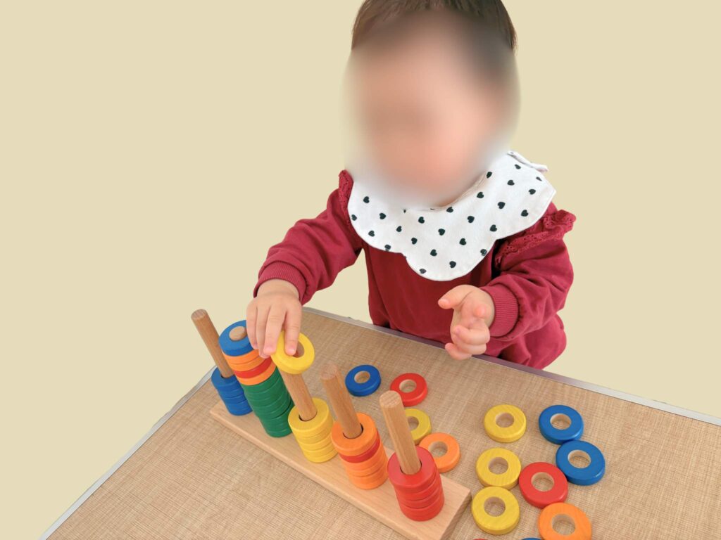 1歳児どハマり！RING10で遊ぶ様子